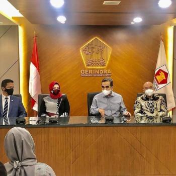 Gerindra: Pemerintah Disarankan Buka Jalur bagi Pihak yang Ingin Menjadi Relawan COVID